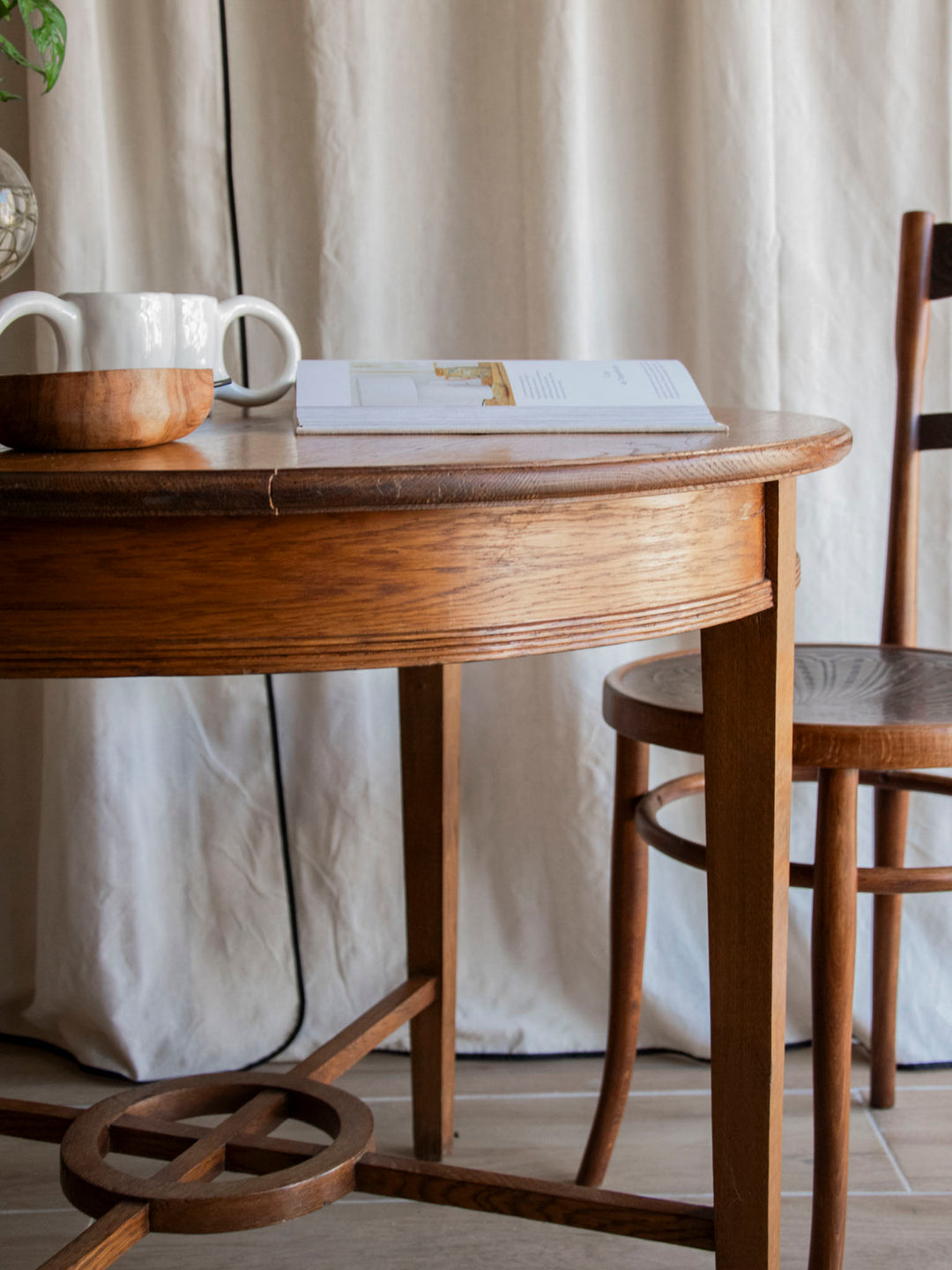 romy-table-à-manger-bois-1420-2