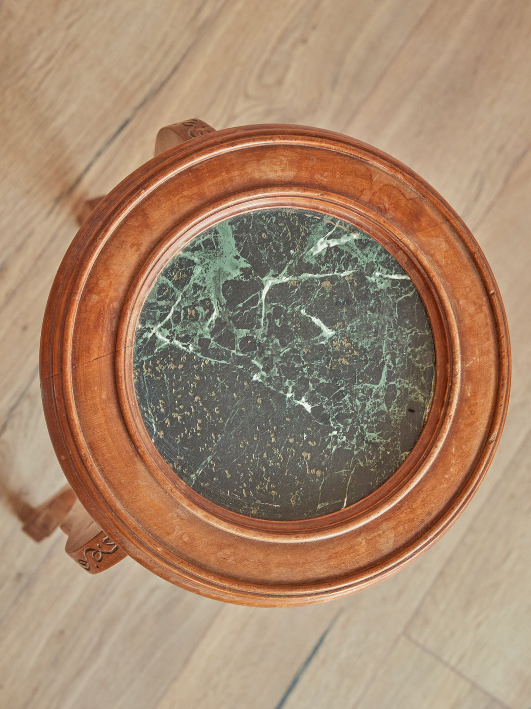 alfred-gueridon-marbre-125-3