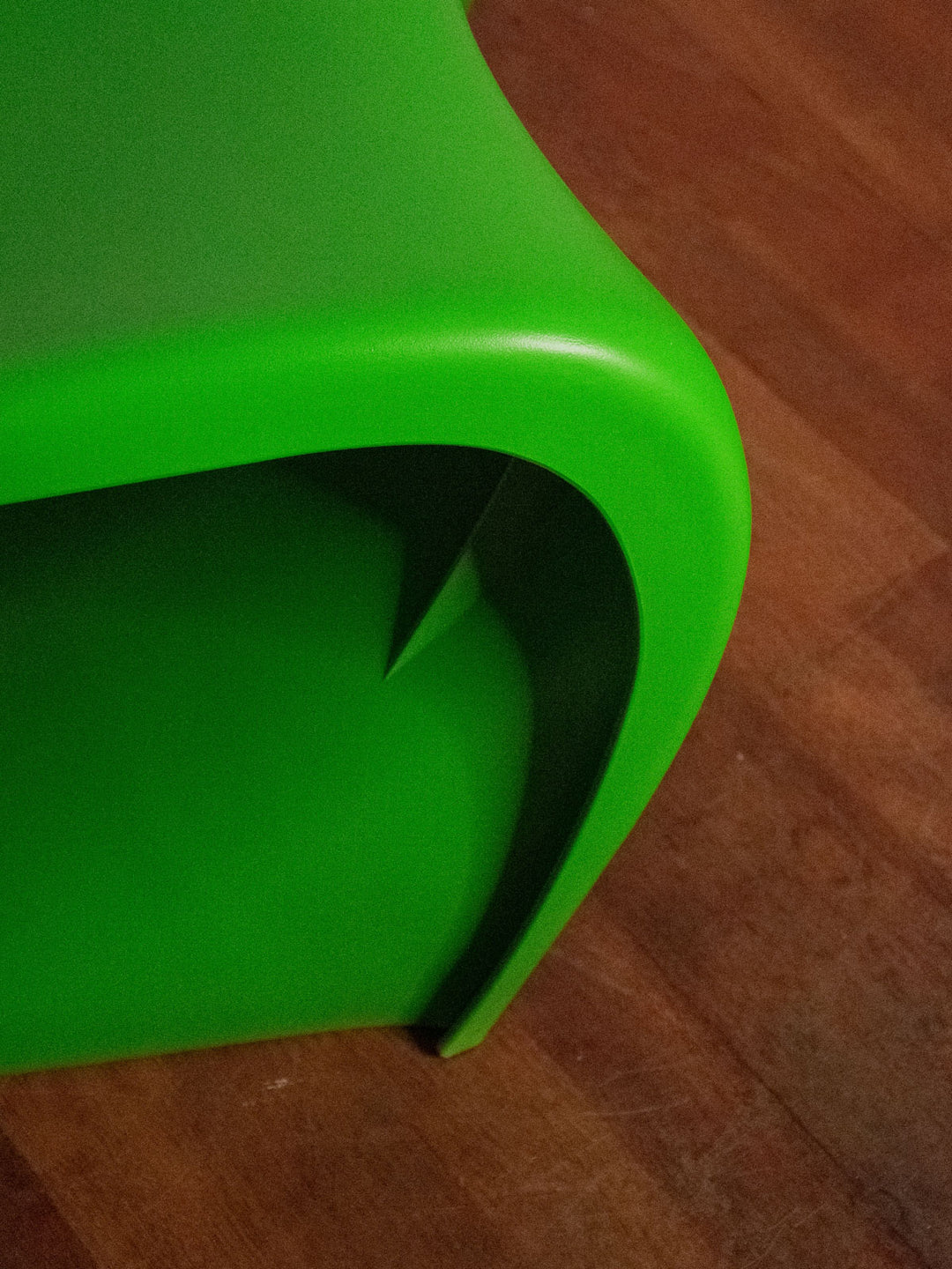 alma-chaise-plastique-1057-8