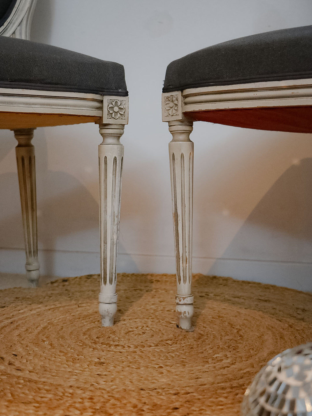 claude-chaise-bois-932-11