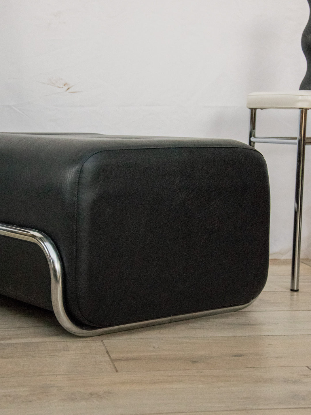 jean-philippe-pouf-chrome-76-7
