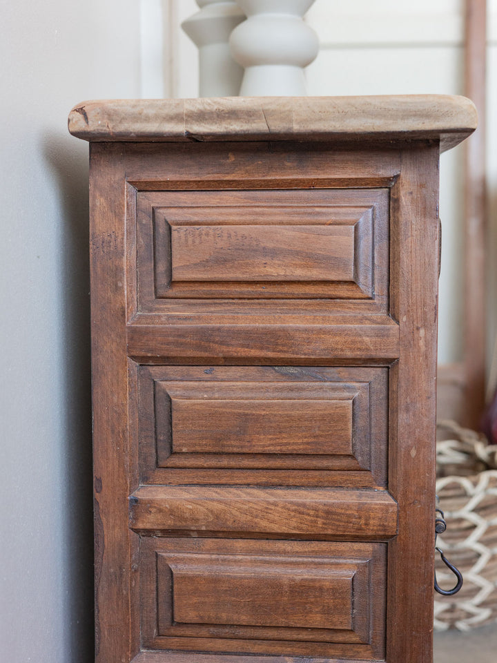 gilbert-buffet-bois-rustique-1832-10