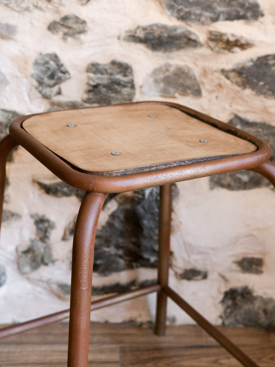 regis-tabouret-metal-1355-5