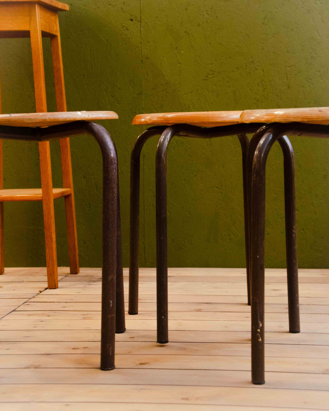 regis-tabouret-bois-1542-8