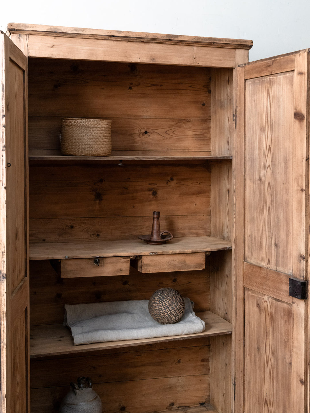 blandine-armoire-bois-542-4