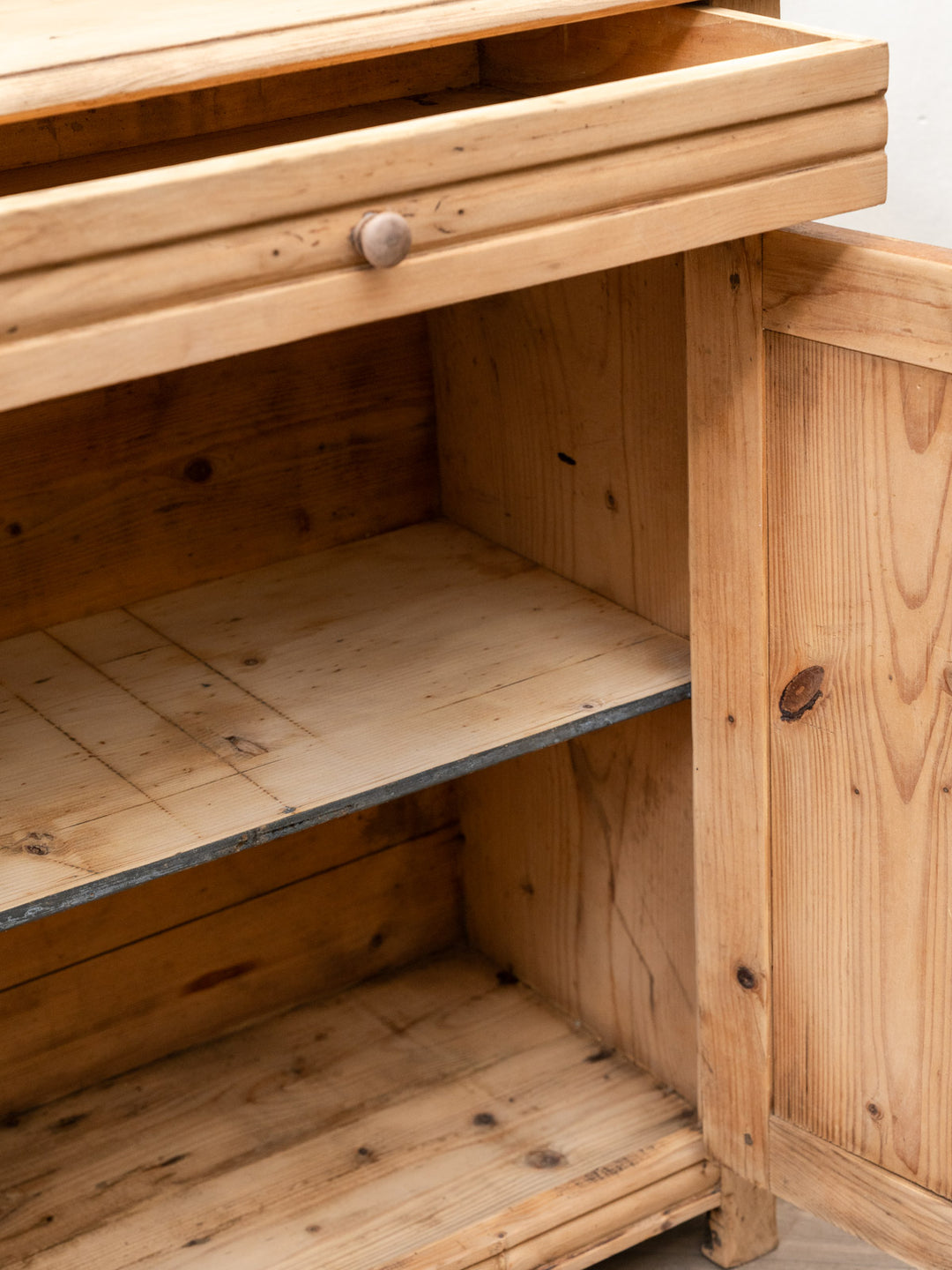 gilbert-buffet-bois-1929-5