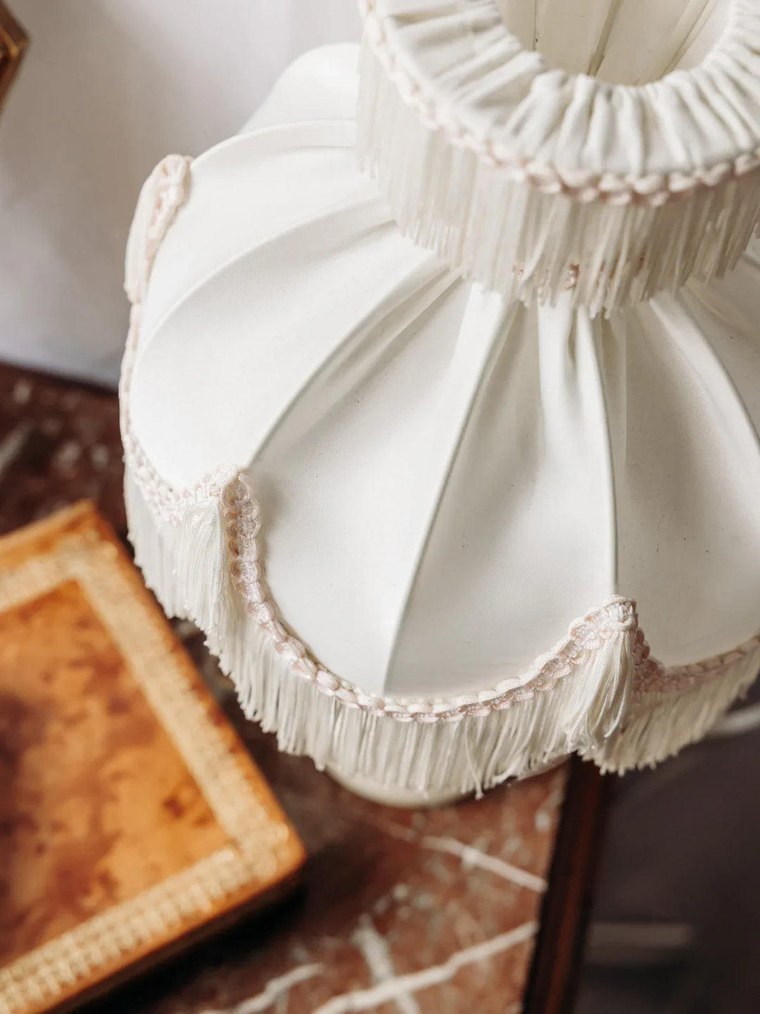 suzanne-lampe-à-poser-blanc-481-5