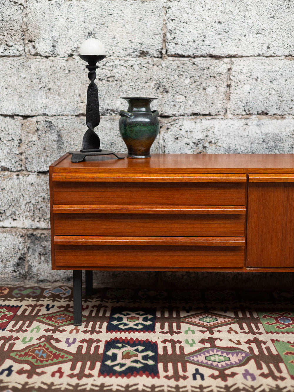 margaret-enfilade-teck-scandinave-488-2