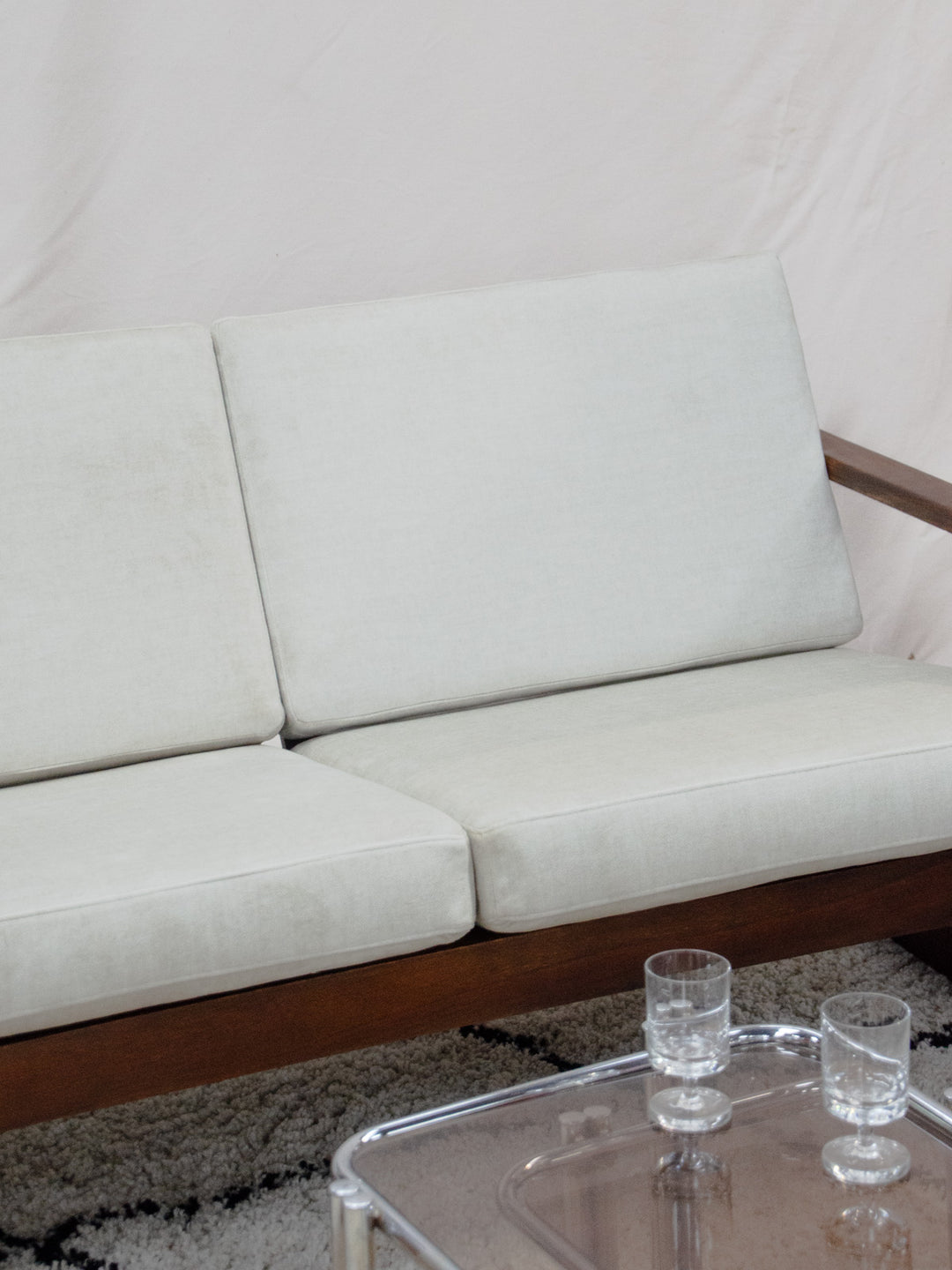 clara-banquette-pin-157-4
