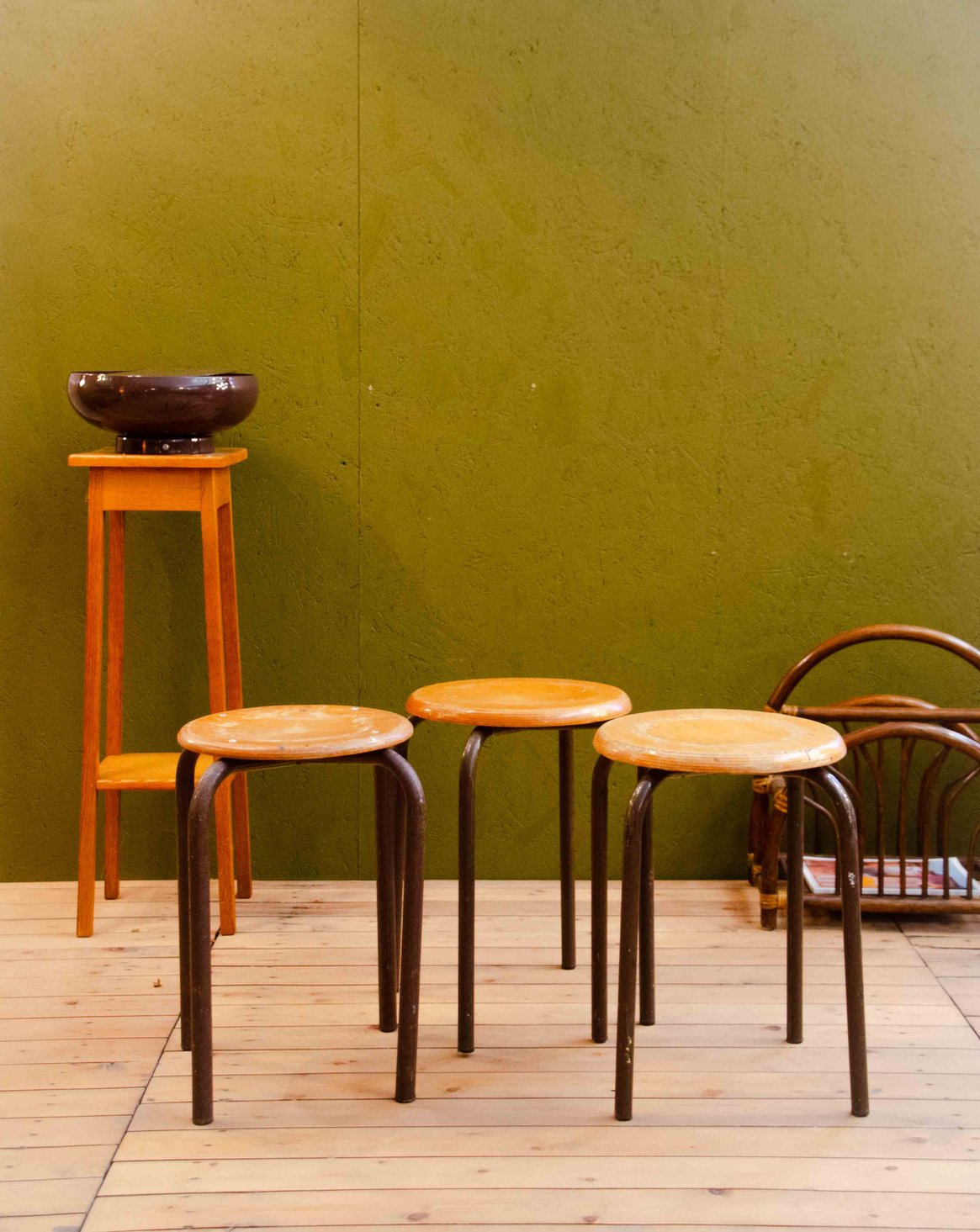 regis-tabouret-bois-1542-1