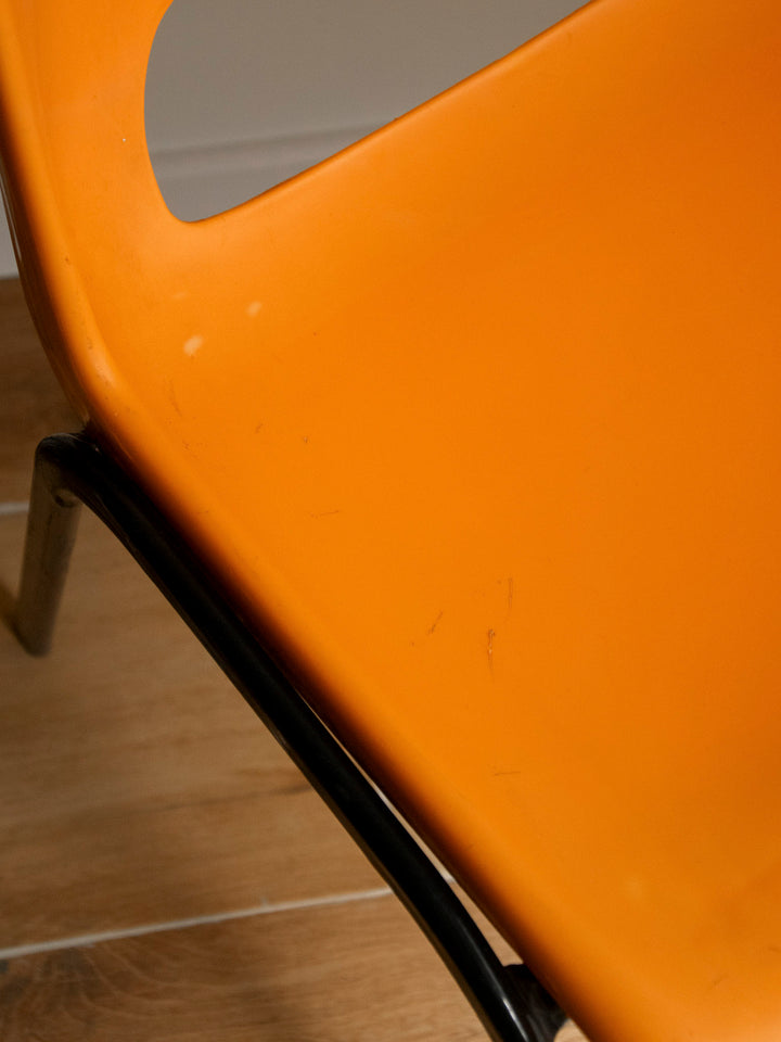 alma-chaise-plastique-1868-7
