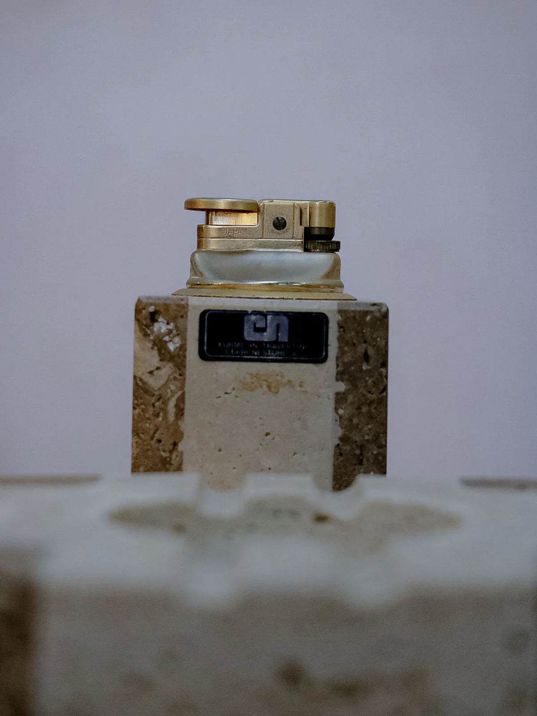 alexis-vide-poches-travertin-13-11