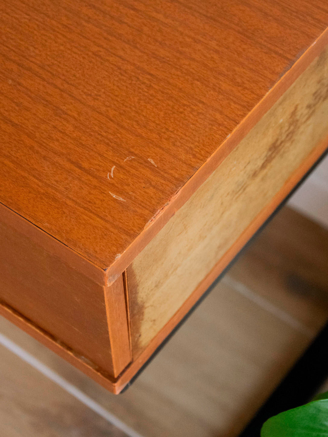 yvan-bureau-bois-558-16