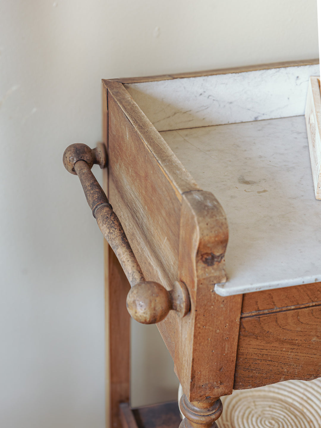 louise-coiffeuse-bois-toilette-meuble-marbre-316-5
