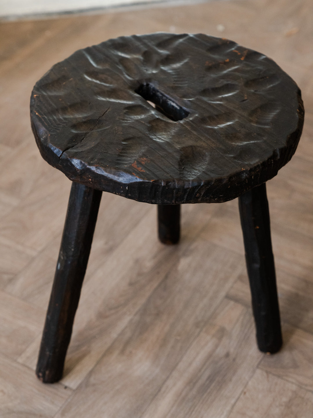 regis-tabouret-bois-1646-3