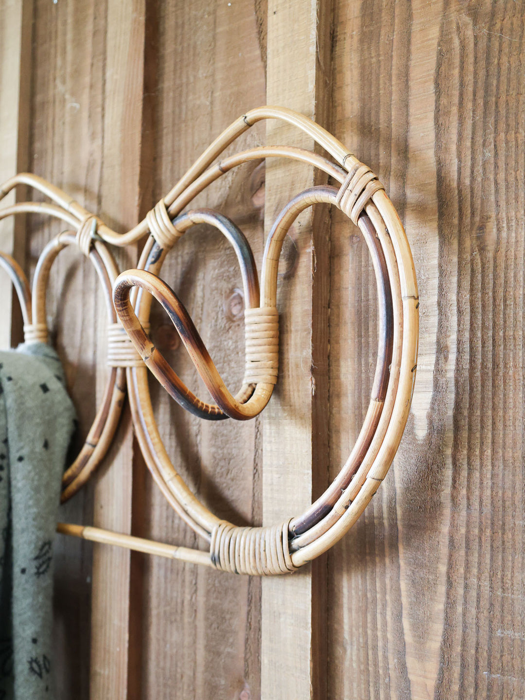 max-porte-manteau-bois-rotin-236-4