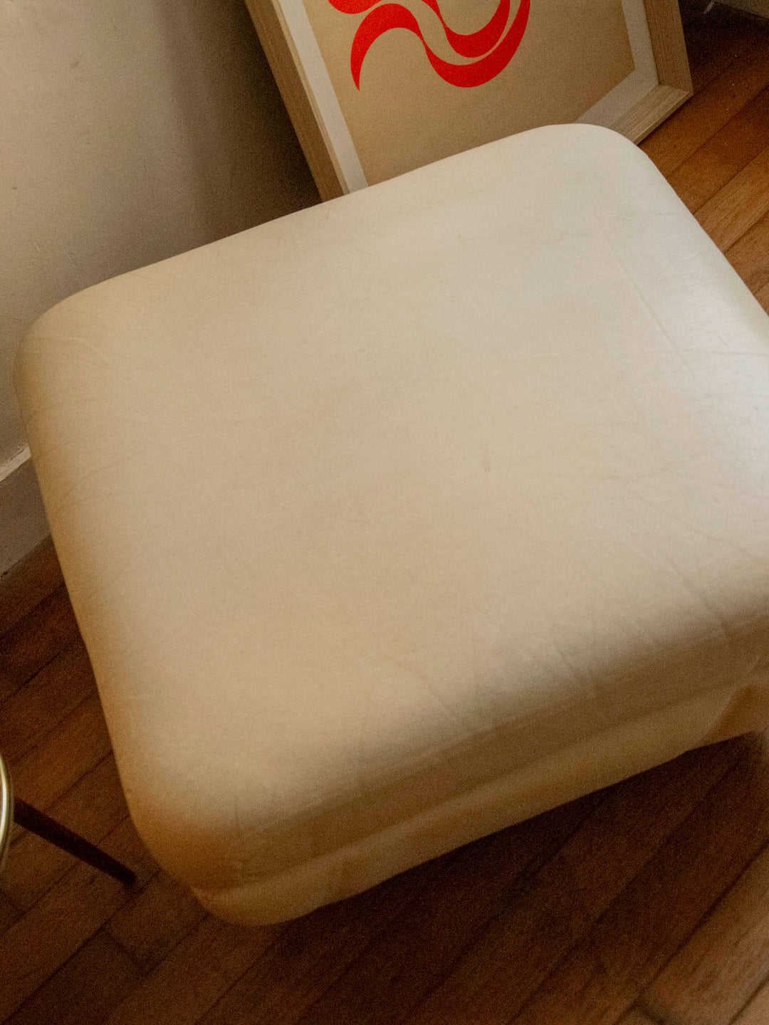 jean-philippe-pouf-cuir-95-9
