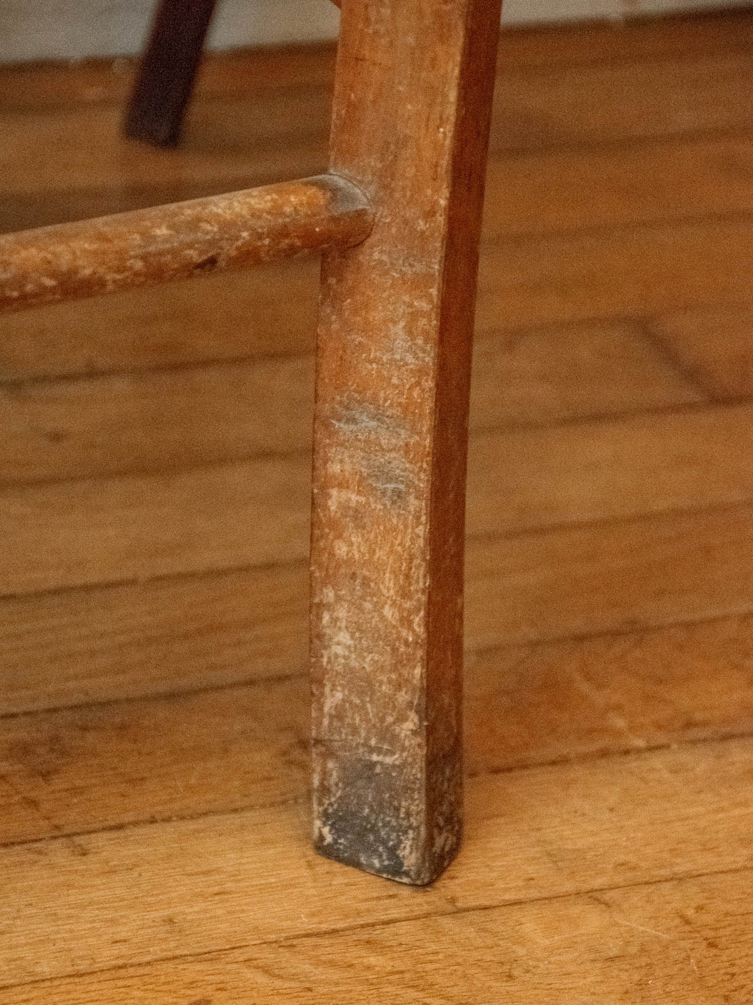 claude-chaise-bois-875-9