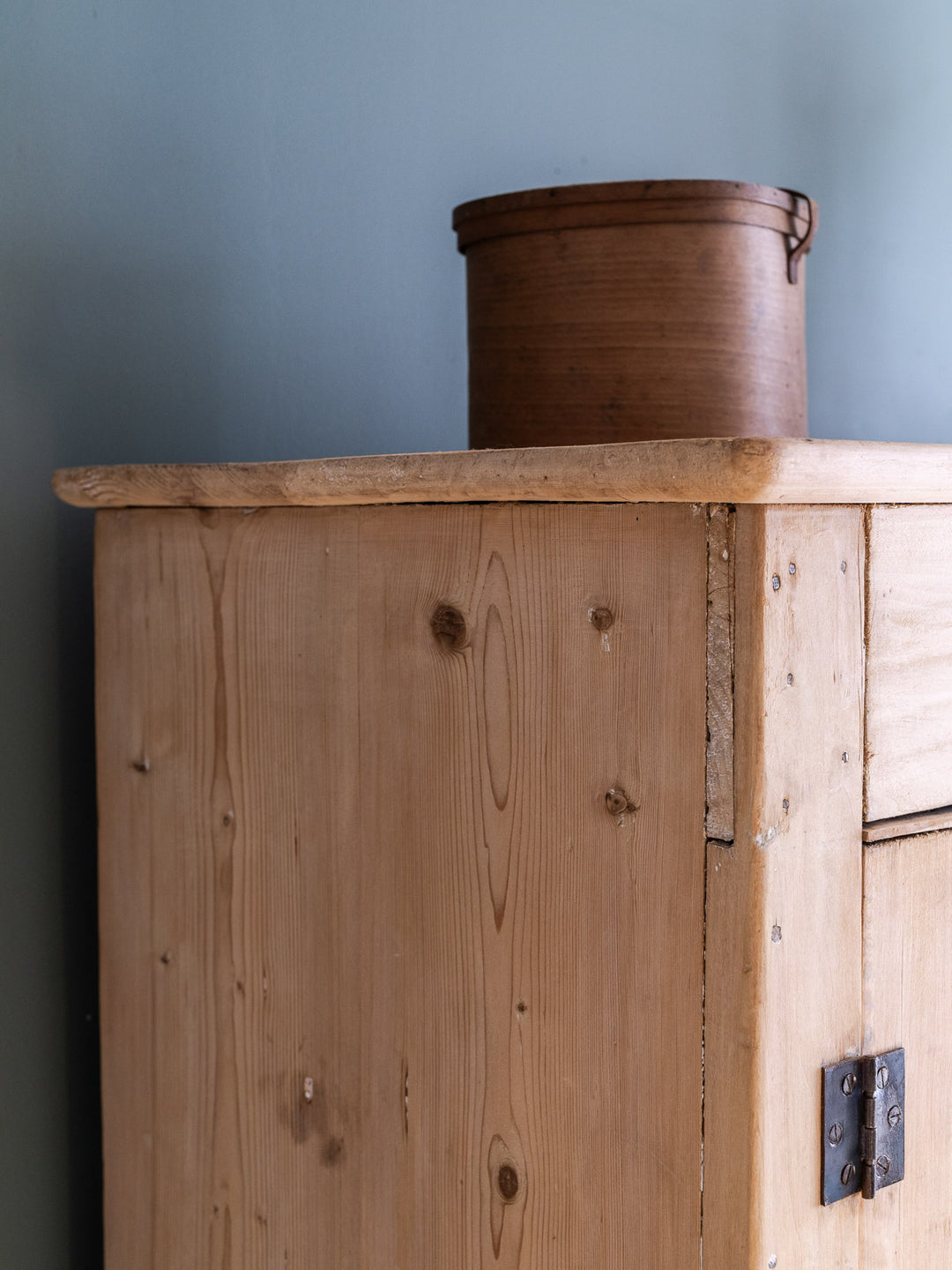 gilbert-buffet-bois-563-5