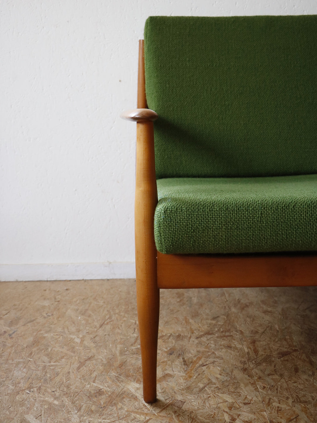 clara-banquette-teck-69-3