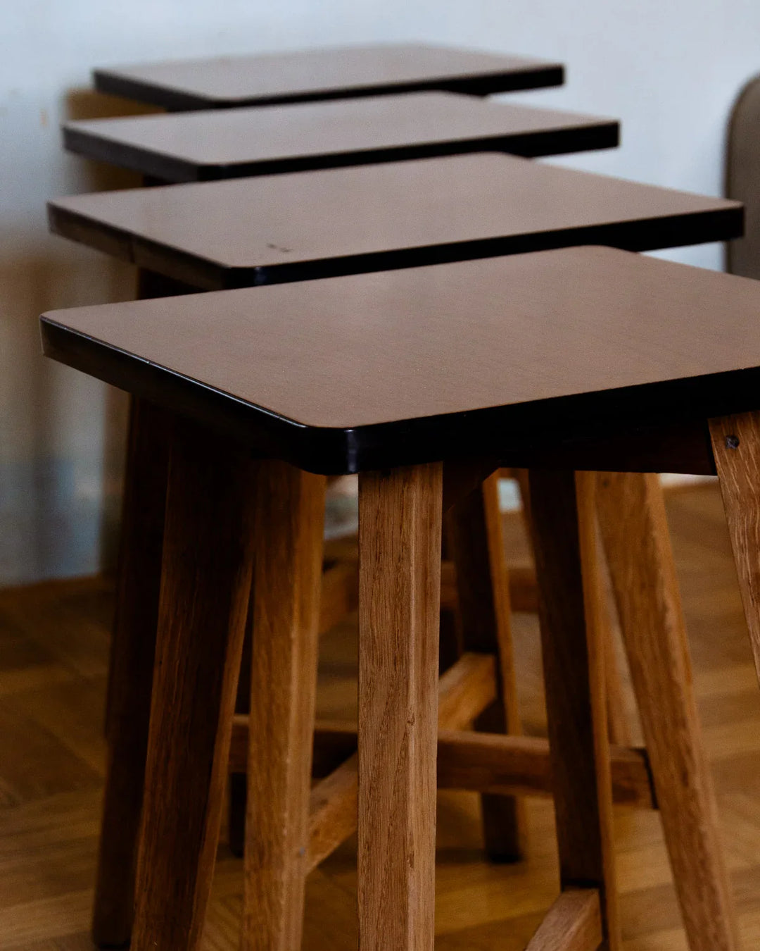 axel-tabouret-chêne-657-5