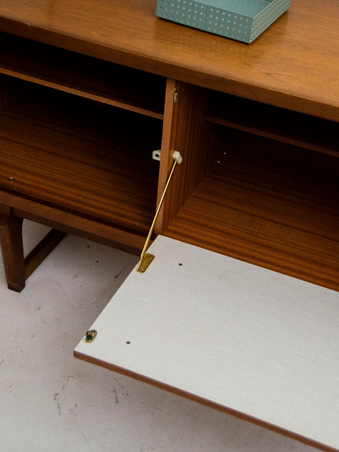 margaret-enfilade-teck-310-8