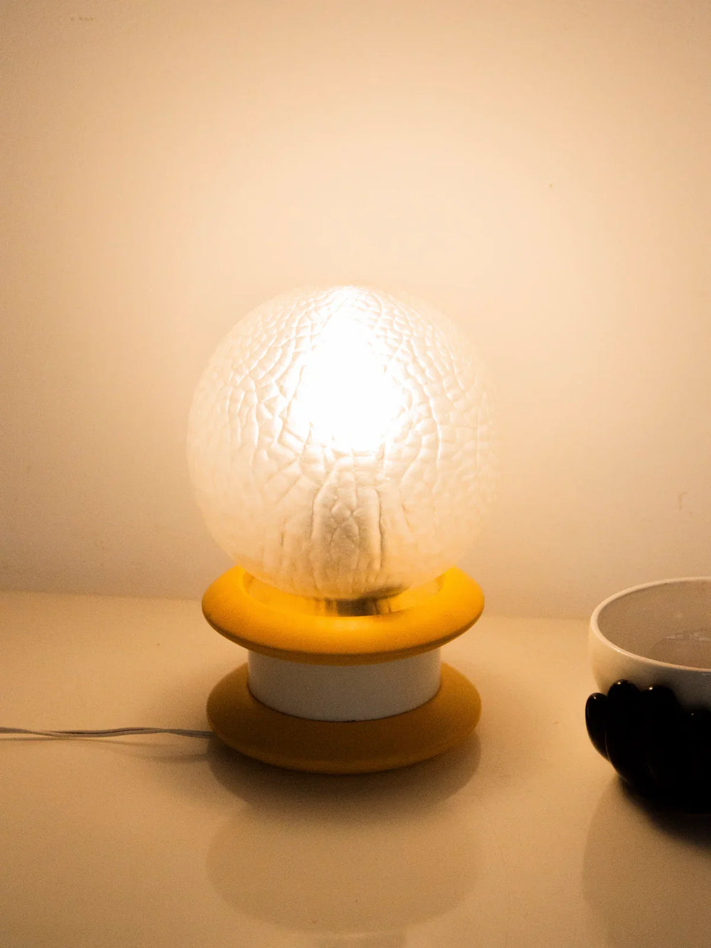 julia-lampe-à-poser-jaune-813-2