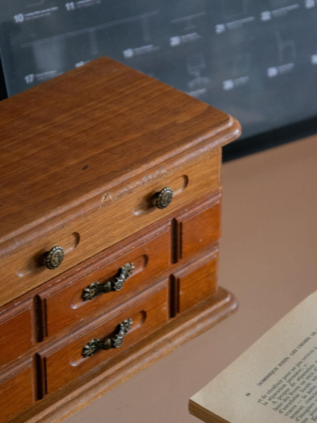 ambroise-panier-bois-683-5