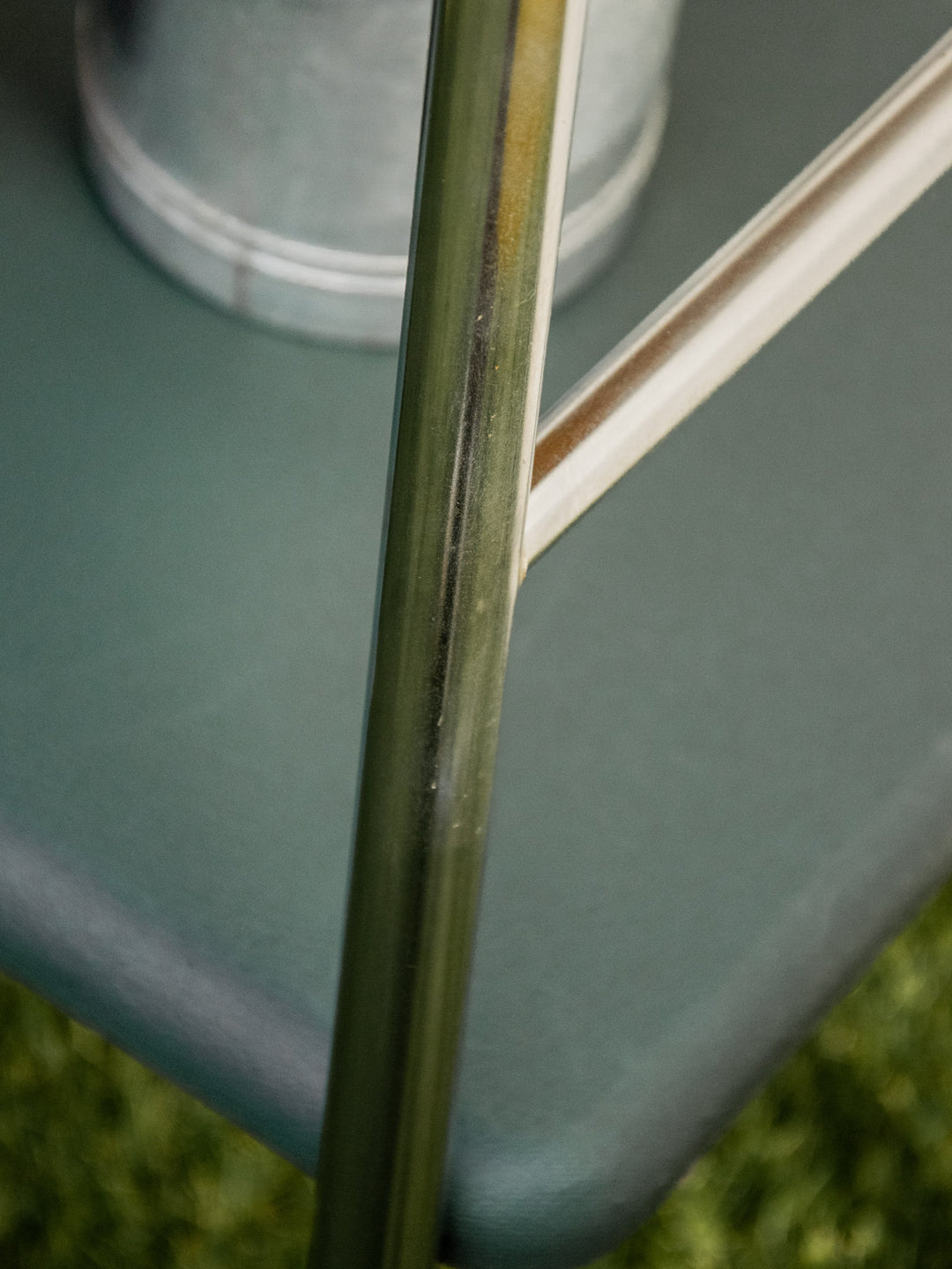 hanna-table-appoint-chrome-779-9