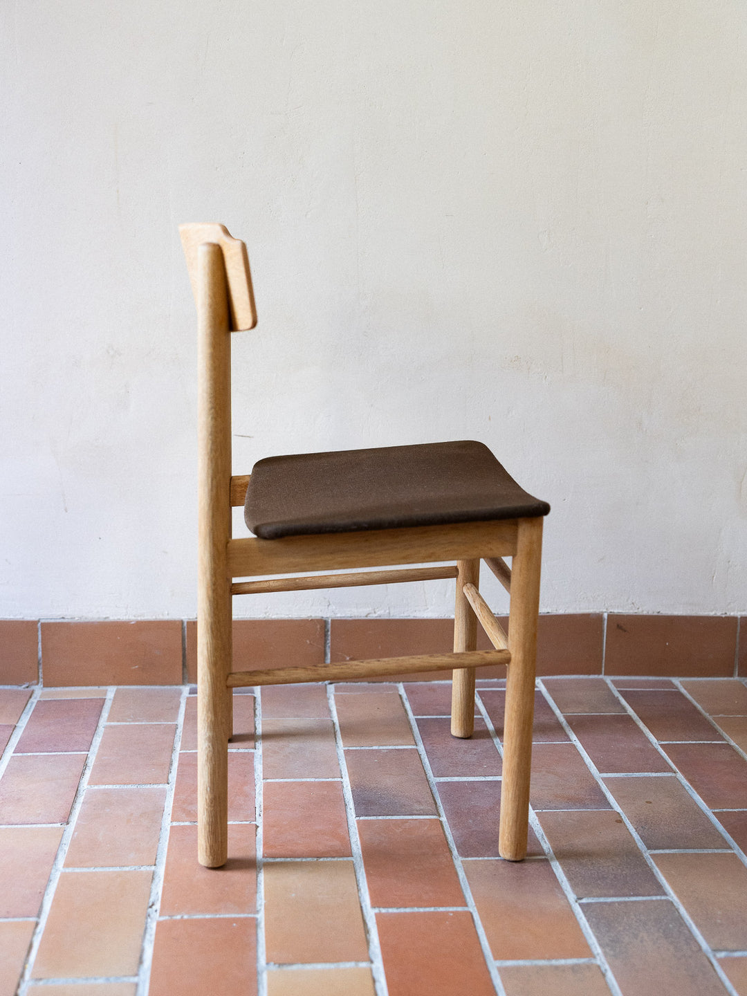 alma-chaise-frene-magnusolesen-1796-5