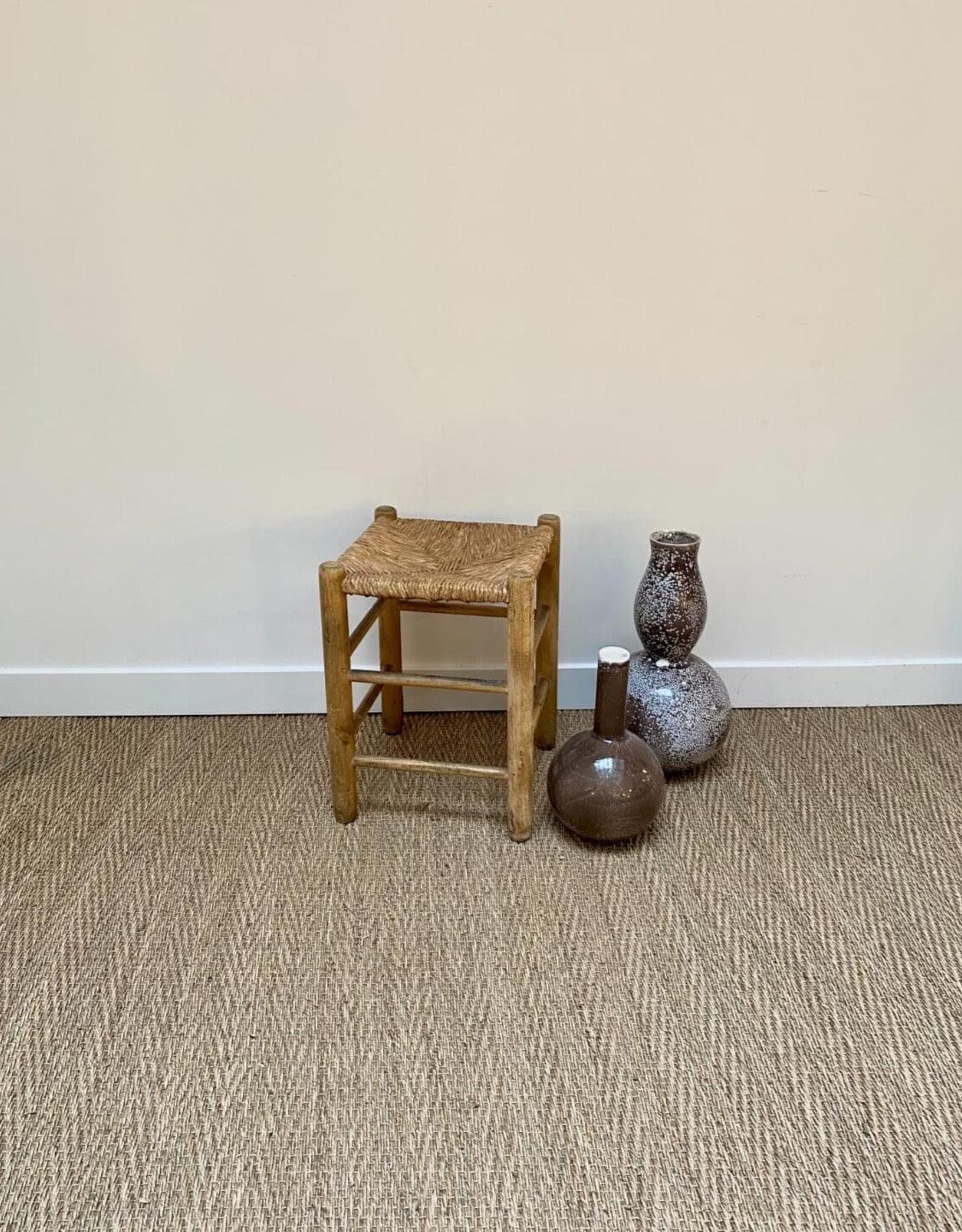 Regis, le tabouret en osier N°20 - Debongout
