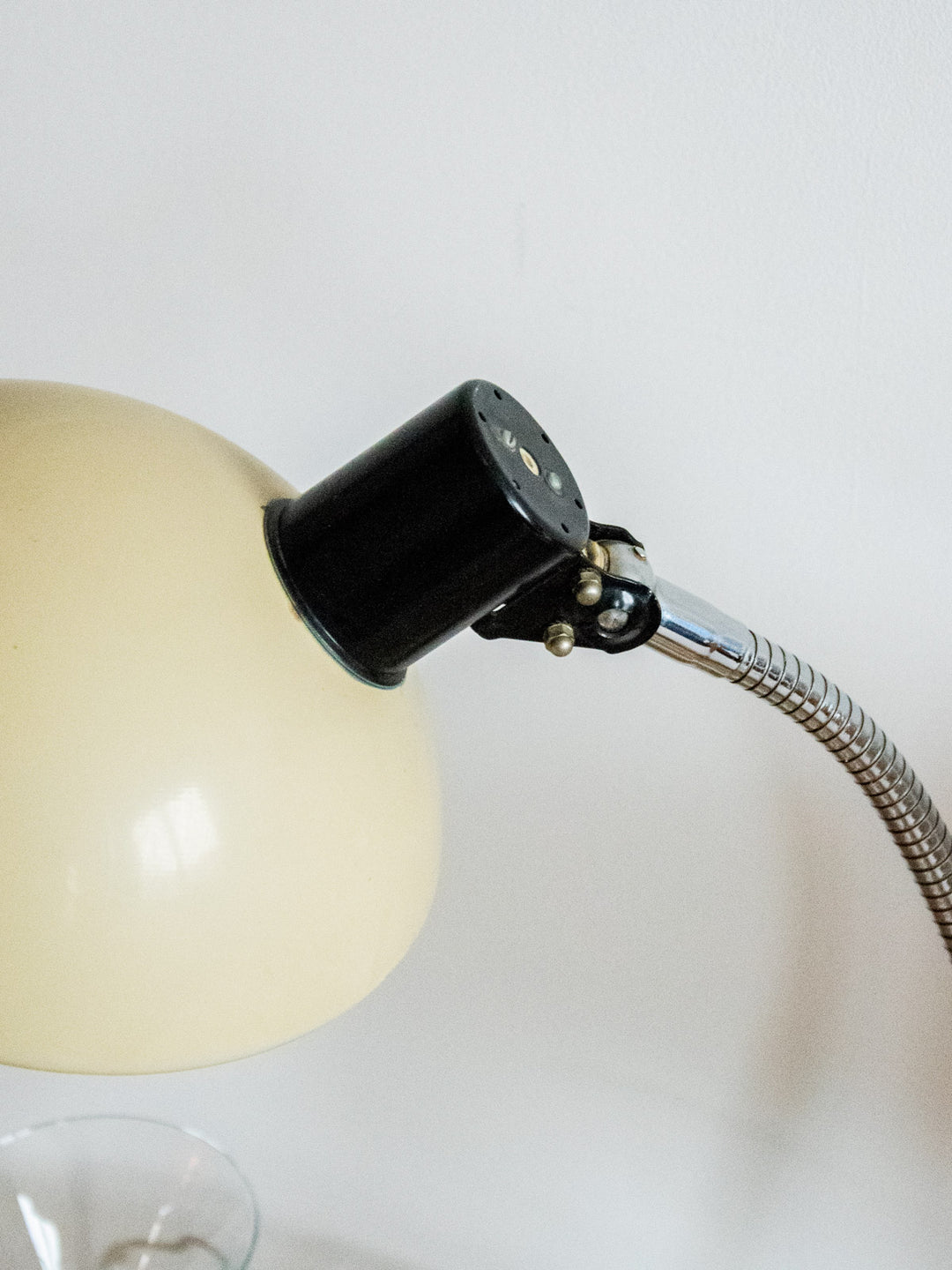 julia-lampe-à-poser-plastique-647-6