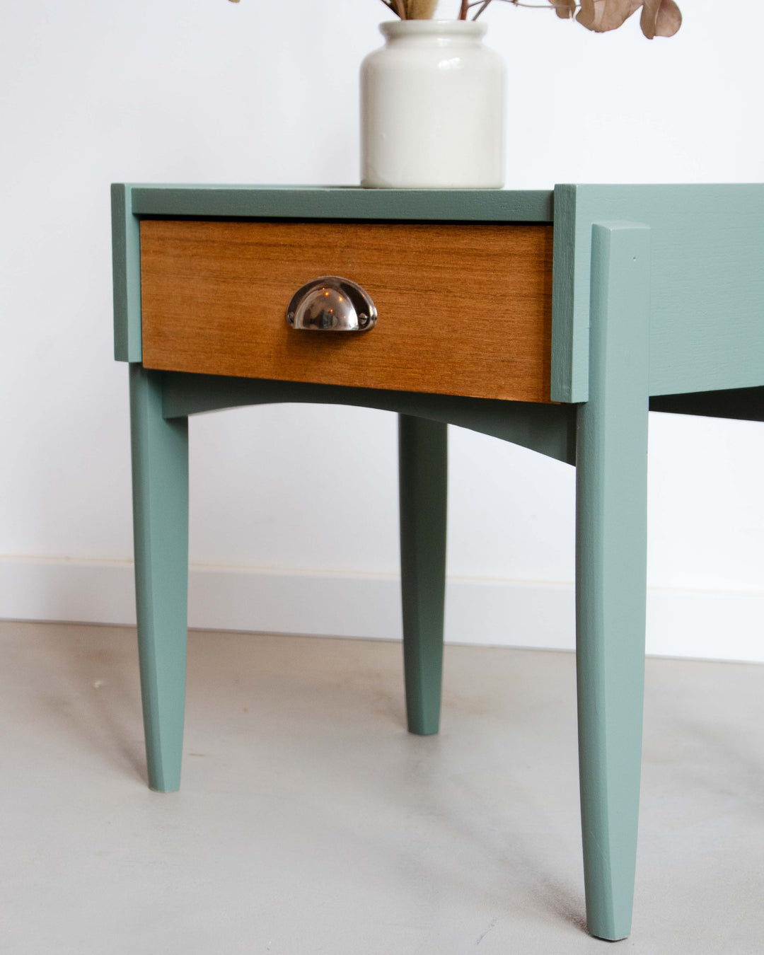 odile-table-chevet-teck-1401-4