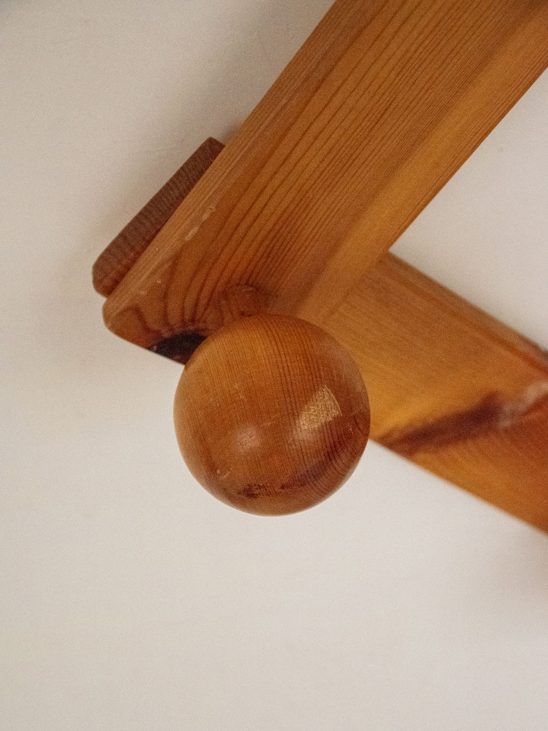 charlie-porte-manteau-pin-186-10