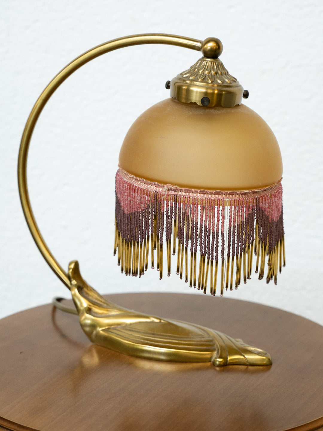 suzanne-lampe-a-poser-opaline-658-5