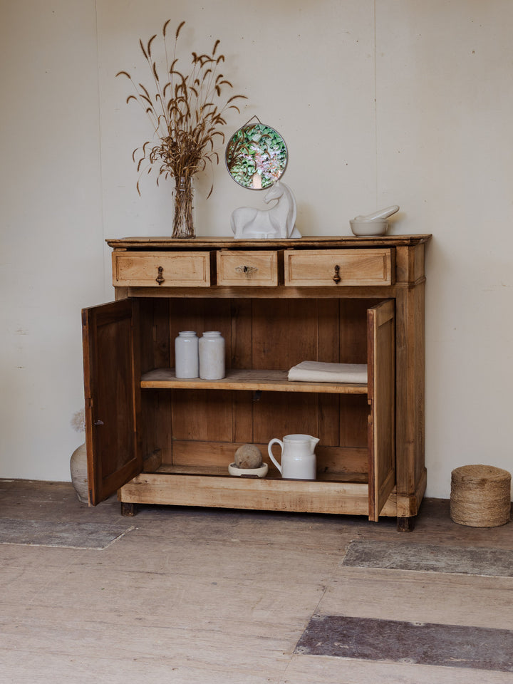 gilbert-buffet-noyer-1574-4