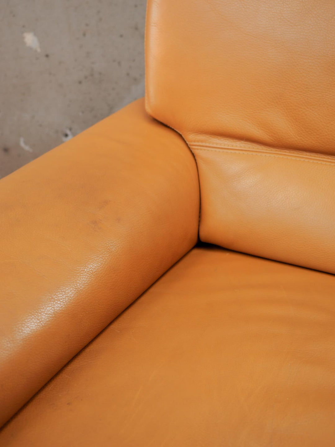 ernest-fauteuil-cuir-1055-6
