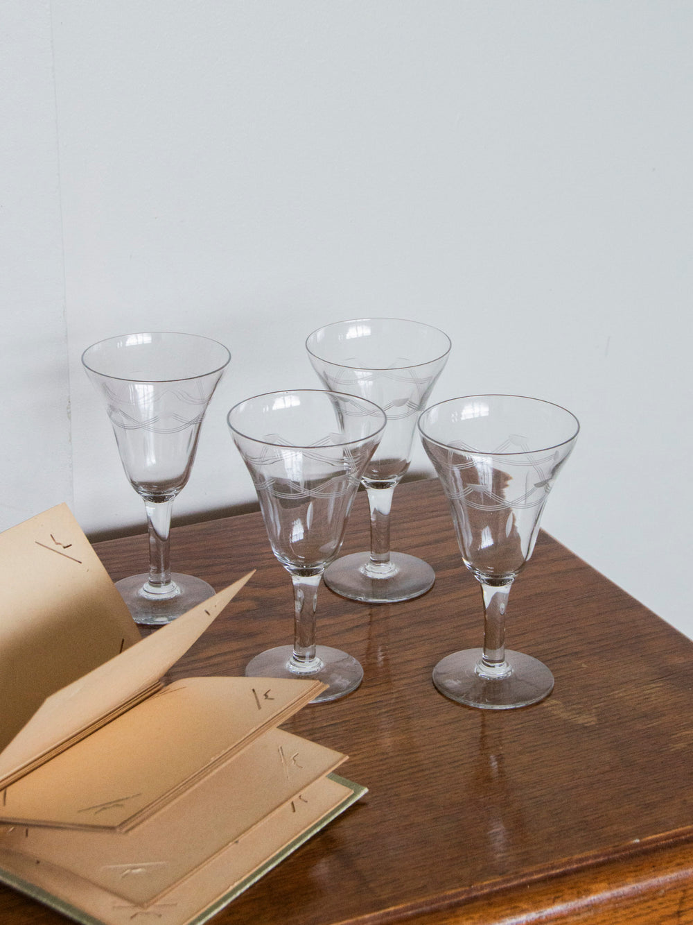 eugene-lot-verres-pied-213-2