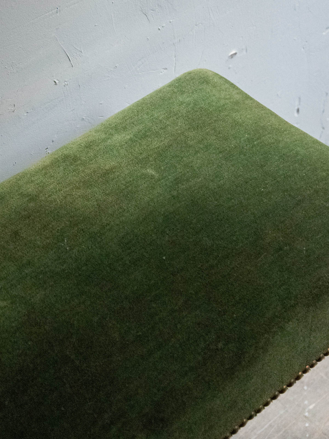 antoine-banc-velours-256-5