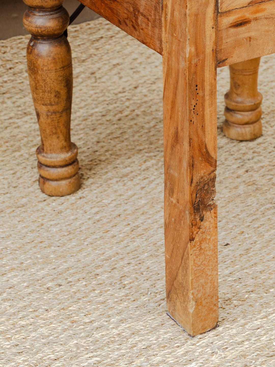 ange-ensemble-table-et-chaises-bois-6-9