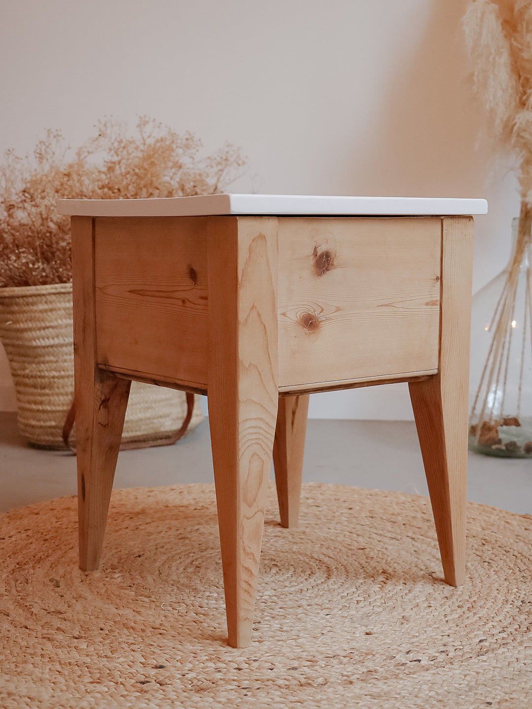 odile-table-chevet-pin-632-3