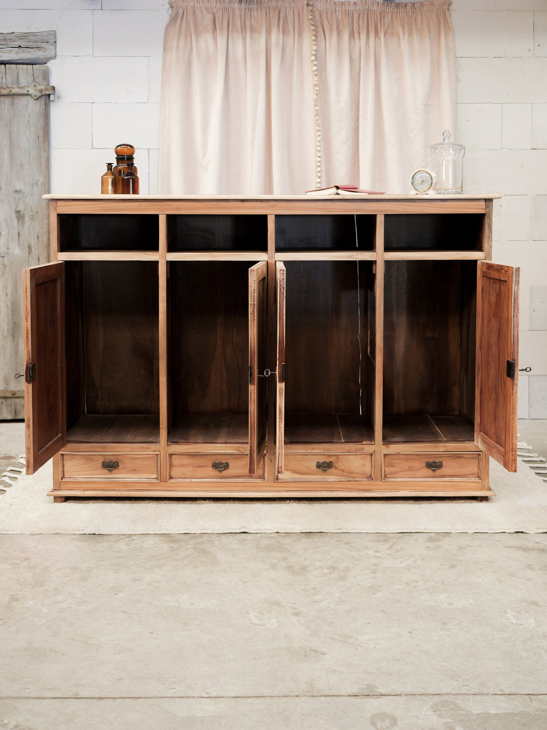 margaret-enfilade-bois-768-8