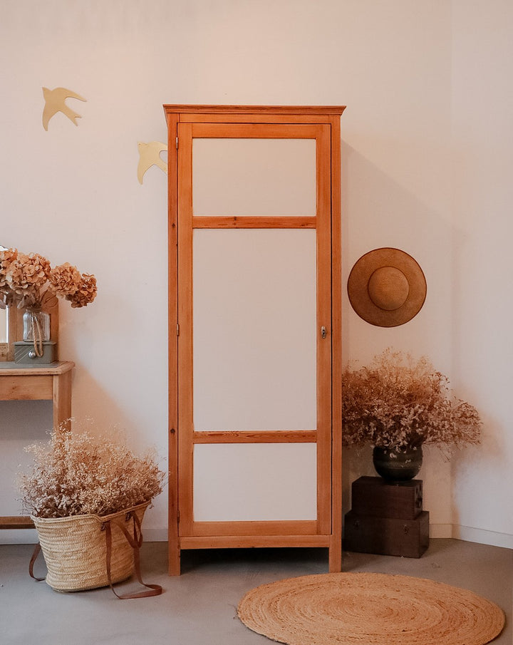 blandine-armoire-pin-206-1