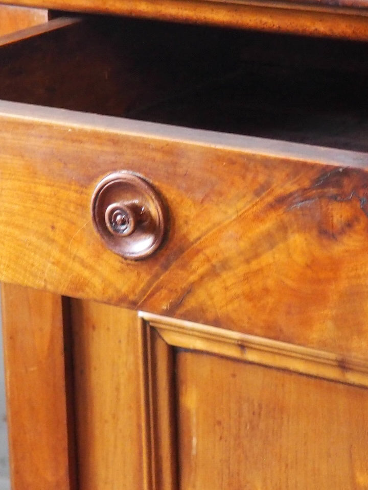 gilbert-buffet-acajou-665-10