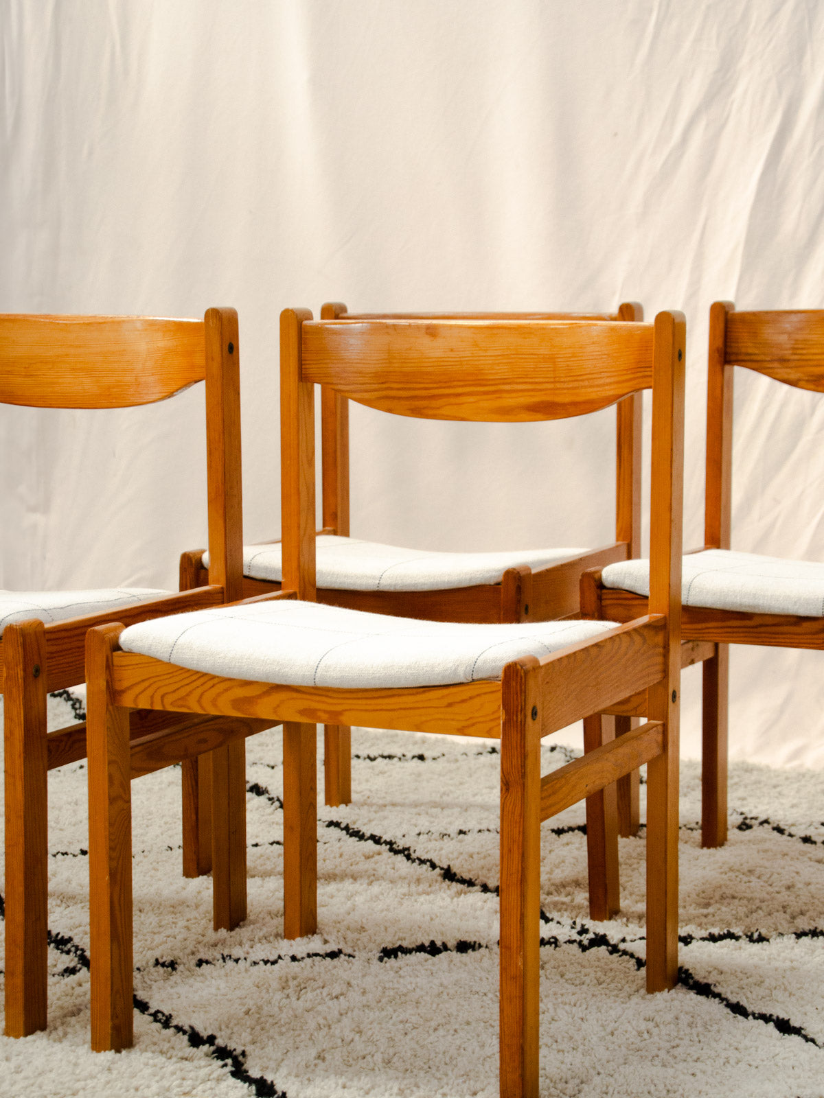 alma-chaise-pin-2139-2