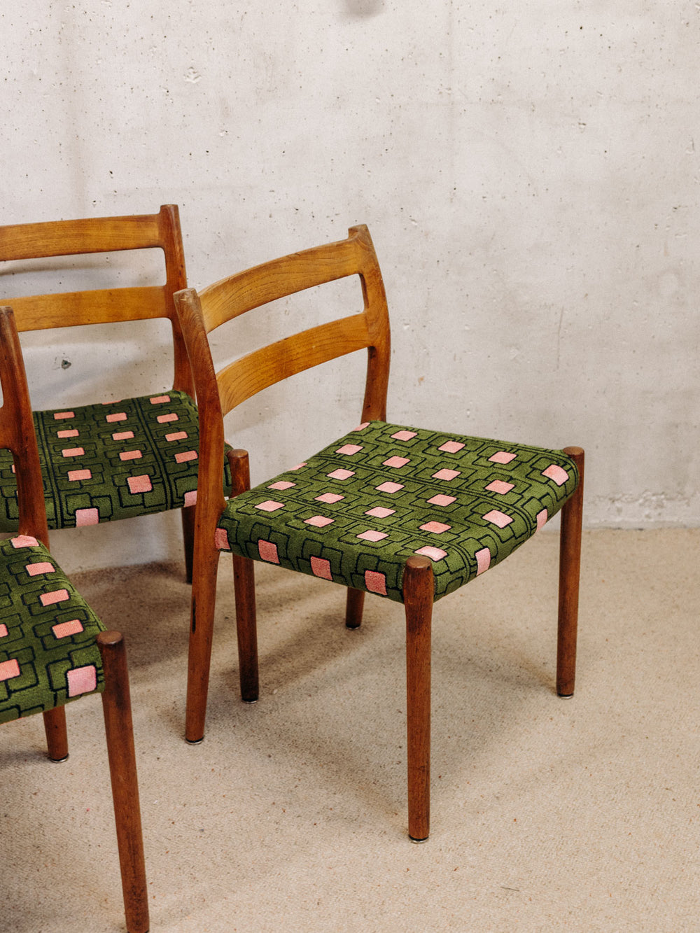 alma-chaise-bois-1007-2