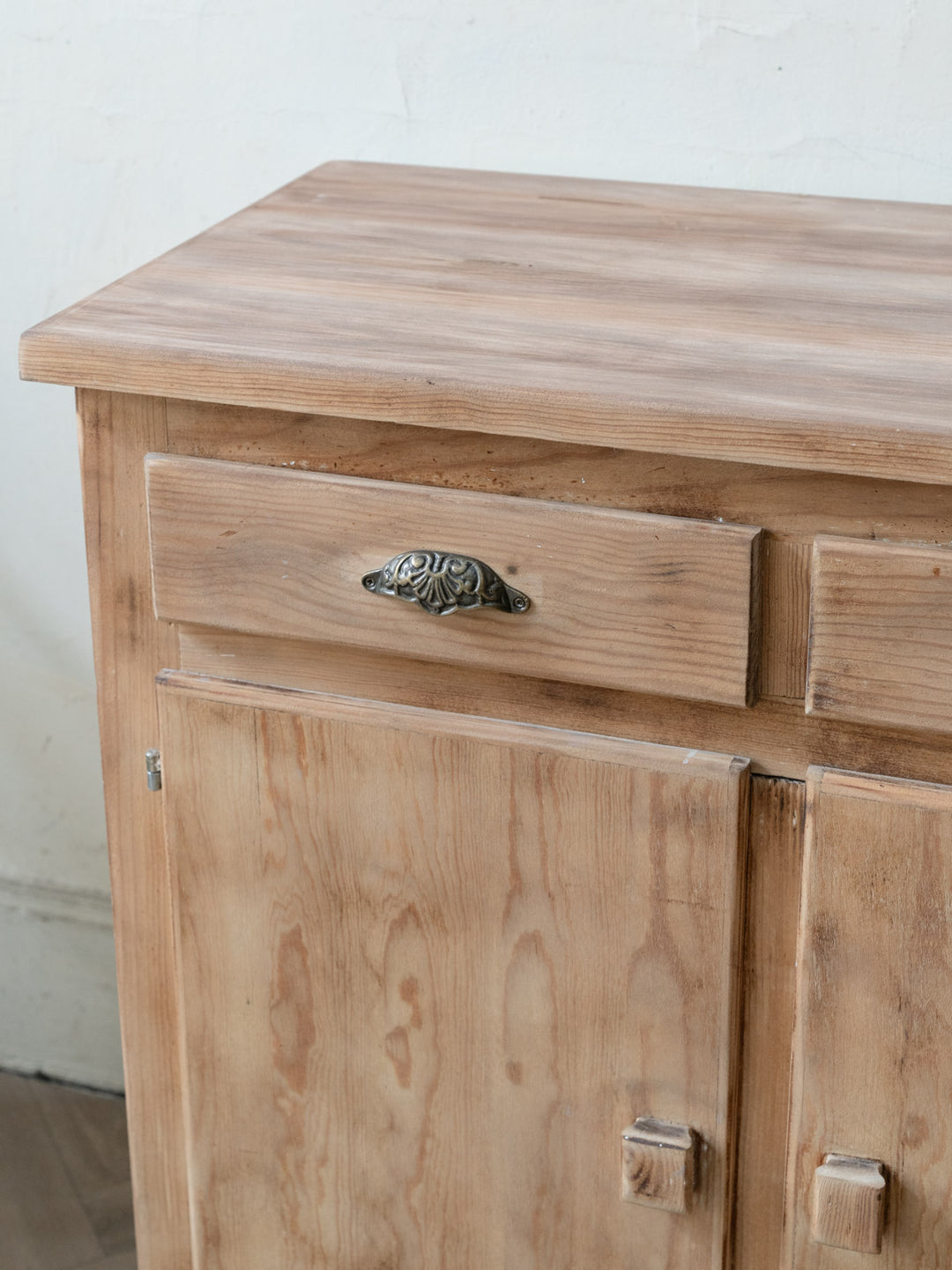 gilbert-buffet-bois-1804-8