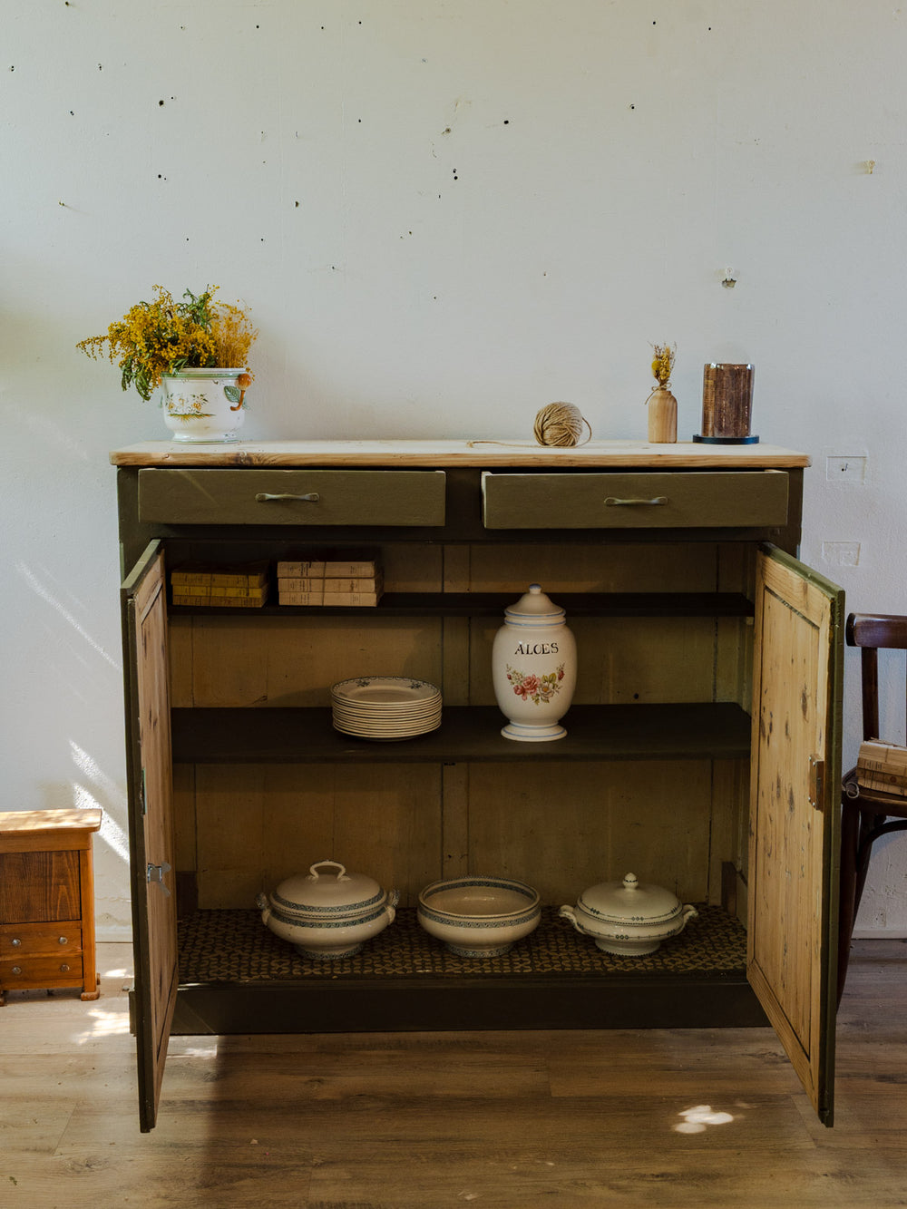 gilbert-buffet-bois-1495-2