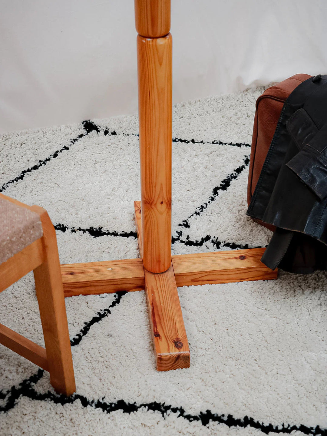 max-porte-manteau-pin-249-7