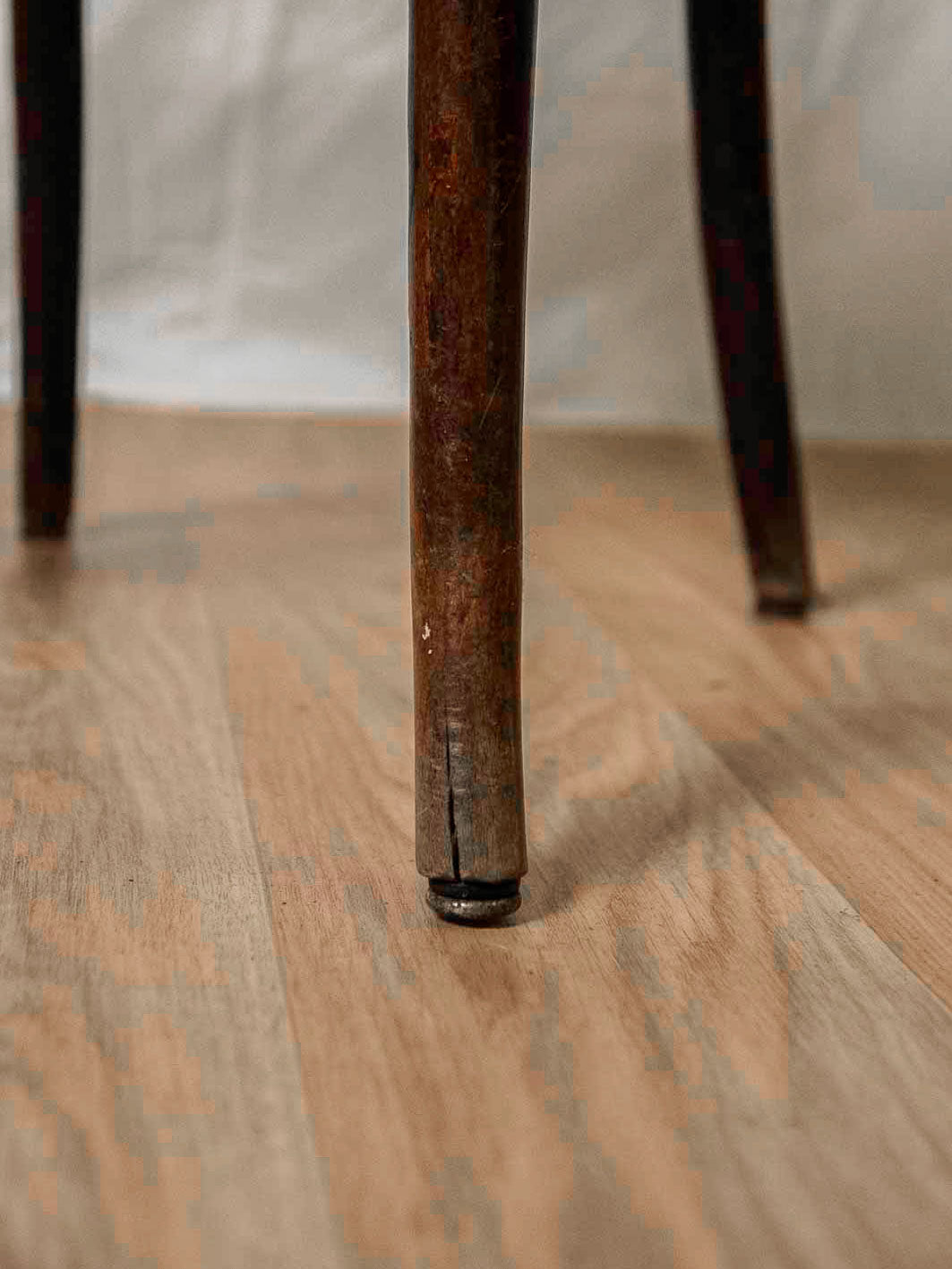 claude-chaise-bois-753-6